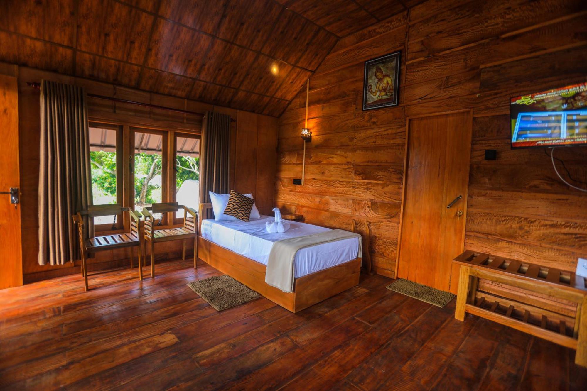Villa Lion Wood Treehouse Talkote Exterior foto