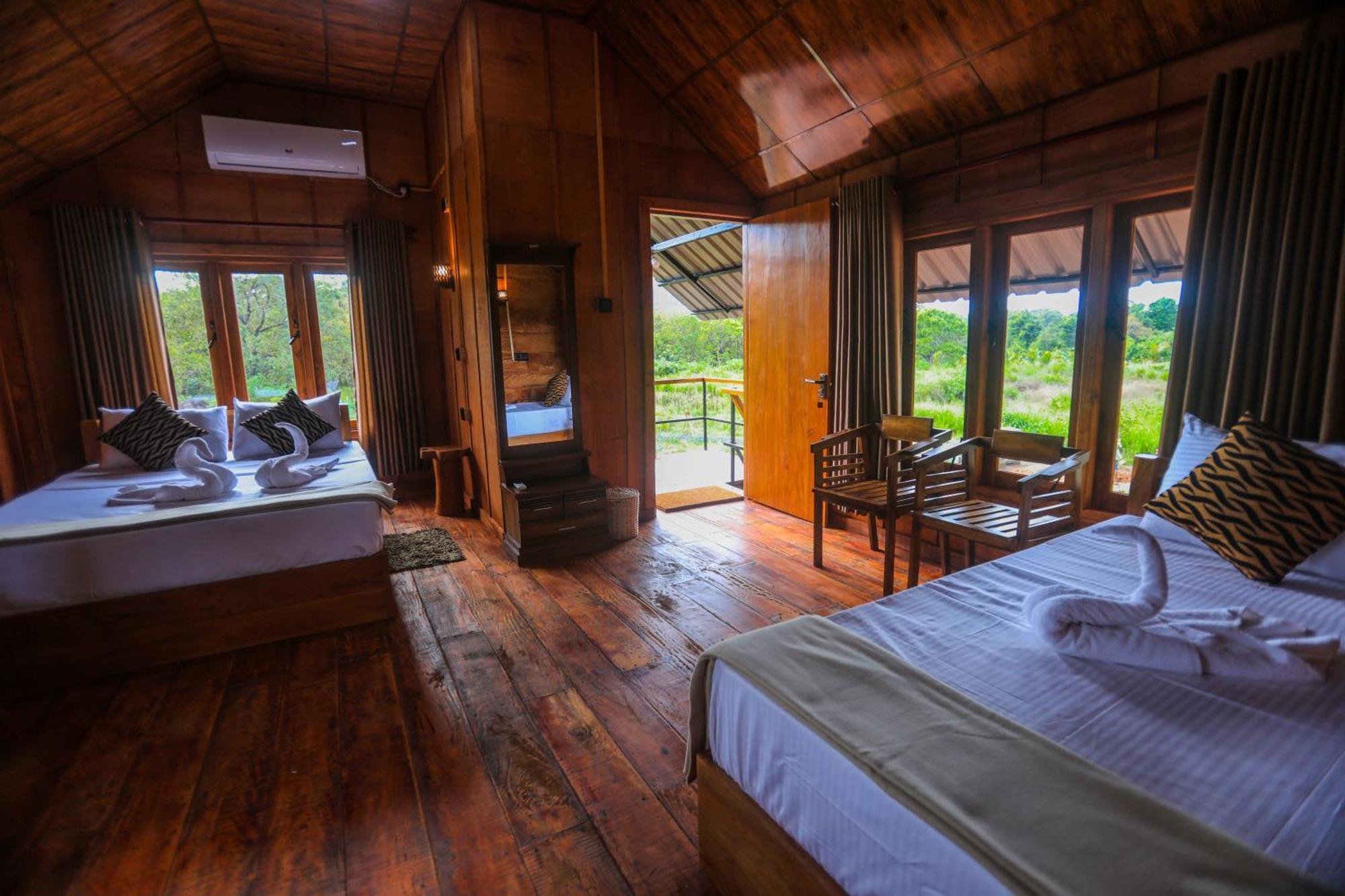 Villa Lion Wood Treehouse Talkote Exterior foto