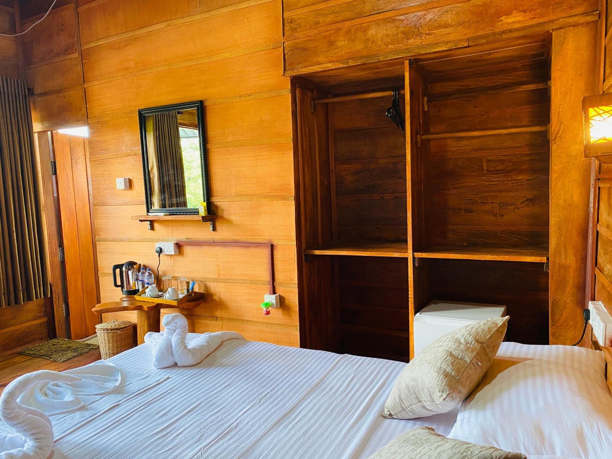 Villa Lion Wood Treehouse Talkote Exterior foto