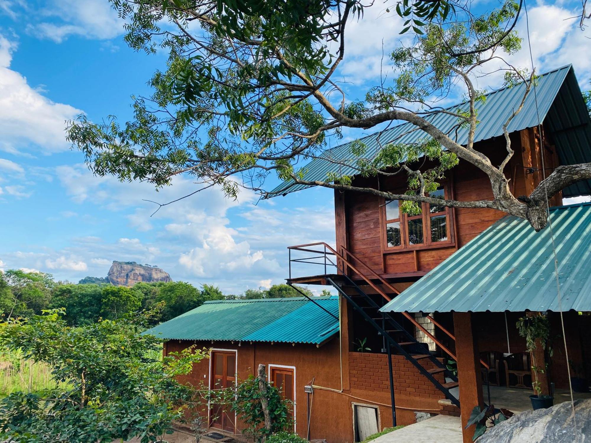 Villa Lion Wood Treehouse Talkote Exterior foto
